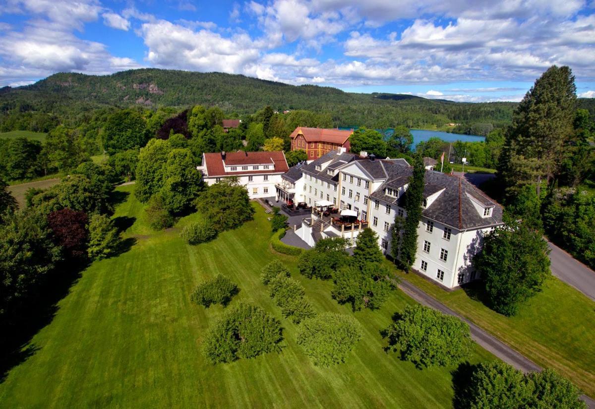 Ovre Sem Gard Hotel Asker Bagian luar foto